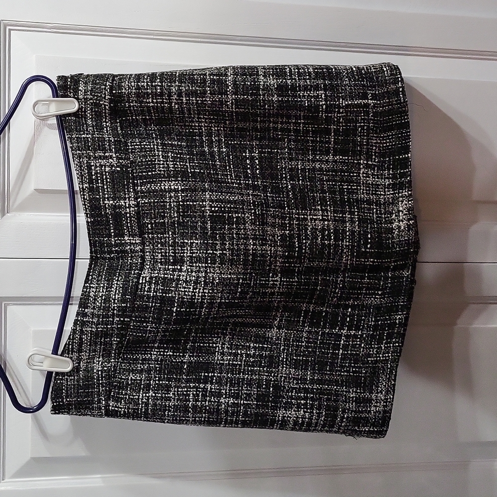 Women's Size 12 Limited Skirt